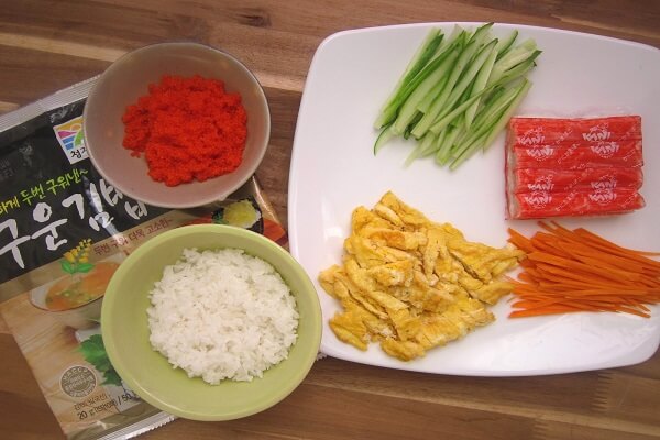 Cách làm Sushi Việt bằng gạo ST25 Dak Lak dẻo ngon, dễ làm tại nhà 3 cach-lam-sushi-viet-tu-gao-st2513