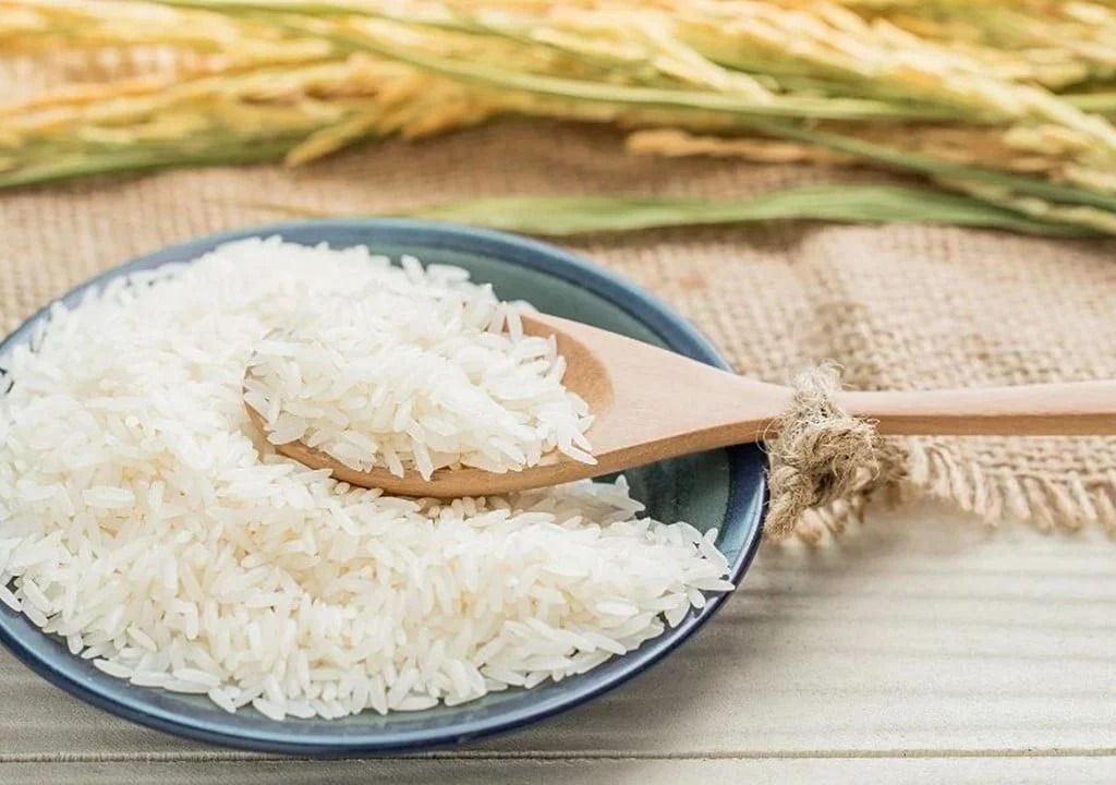 Xu hướng quà Tết 2026: Vì sao tặng “gạo ST25” lên ngôi thay vì bánh kẹo? 5 xu-huong-qua-tet-2026-3