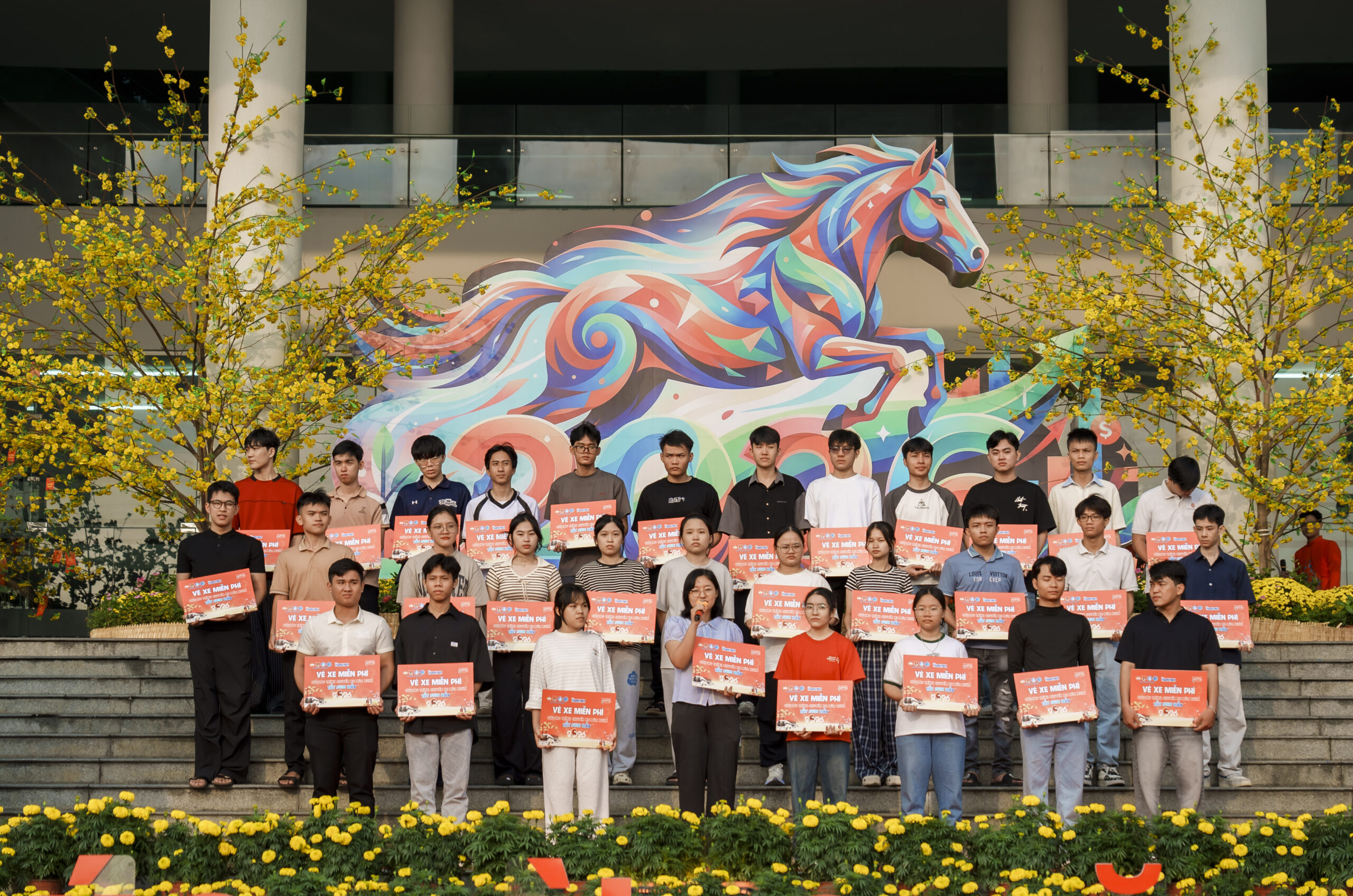 chuyen xe mua xuan 2026 3 scaled