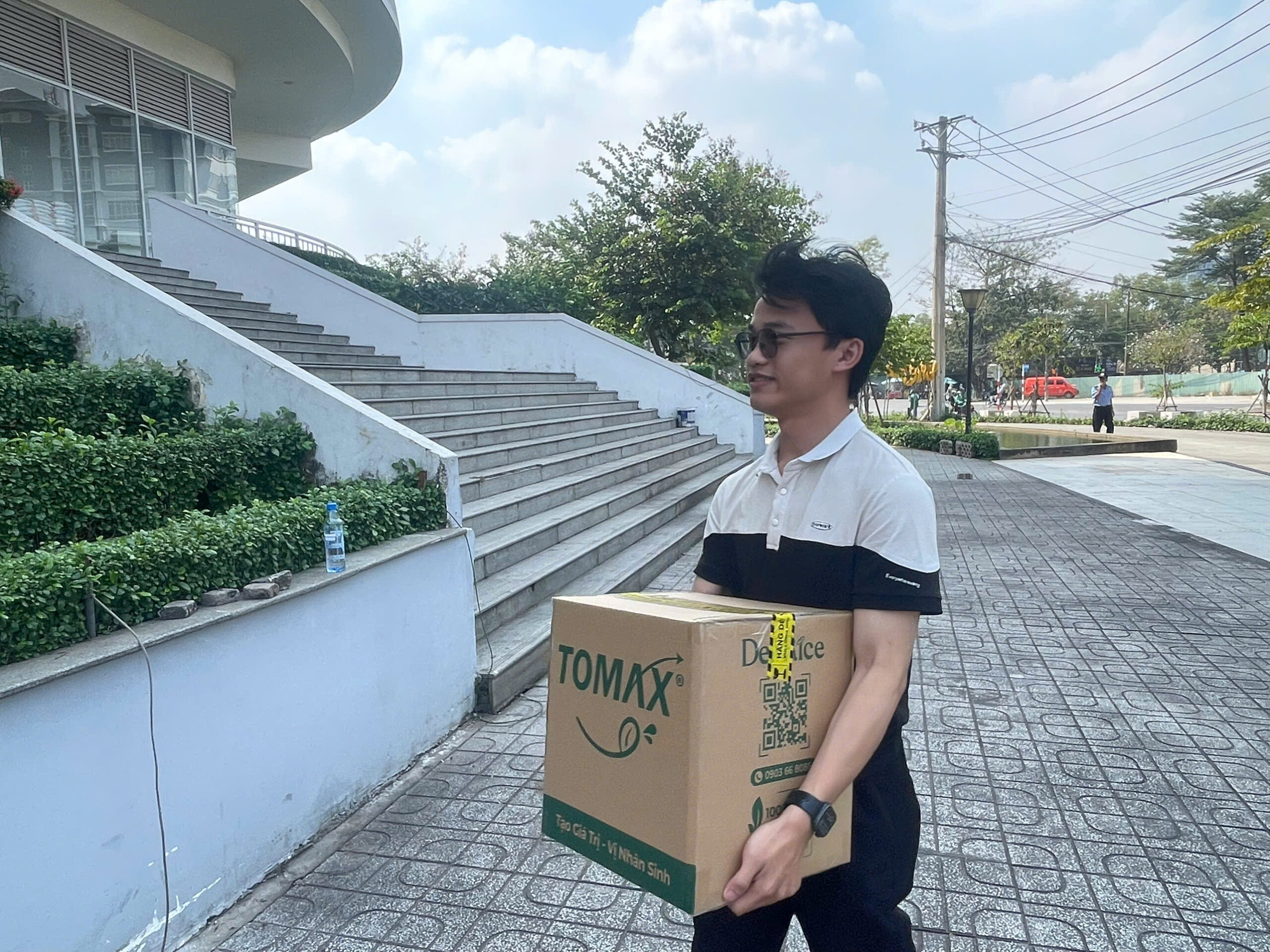 TOMAX Holding cung cấp gạo từ thiện – Chọn gạo lành, trao nhân ái 4 Gạo Deli Rice