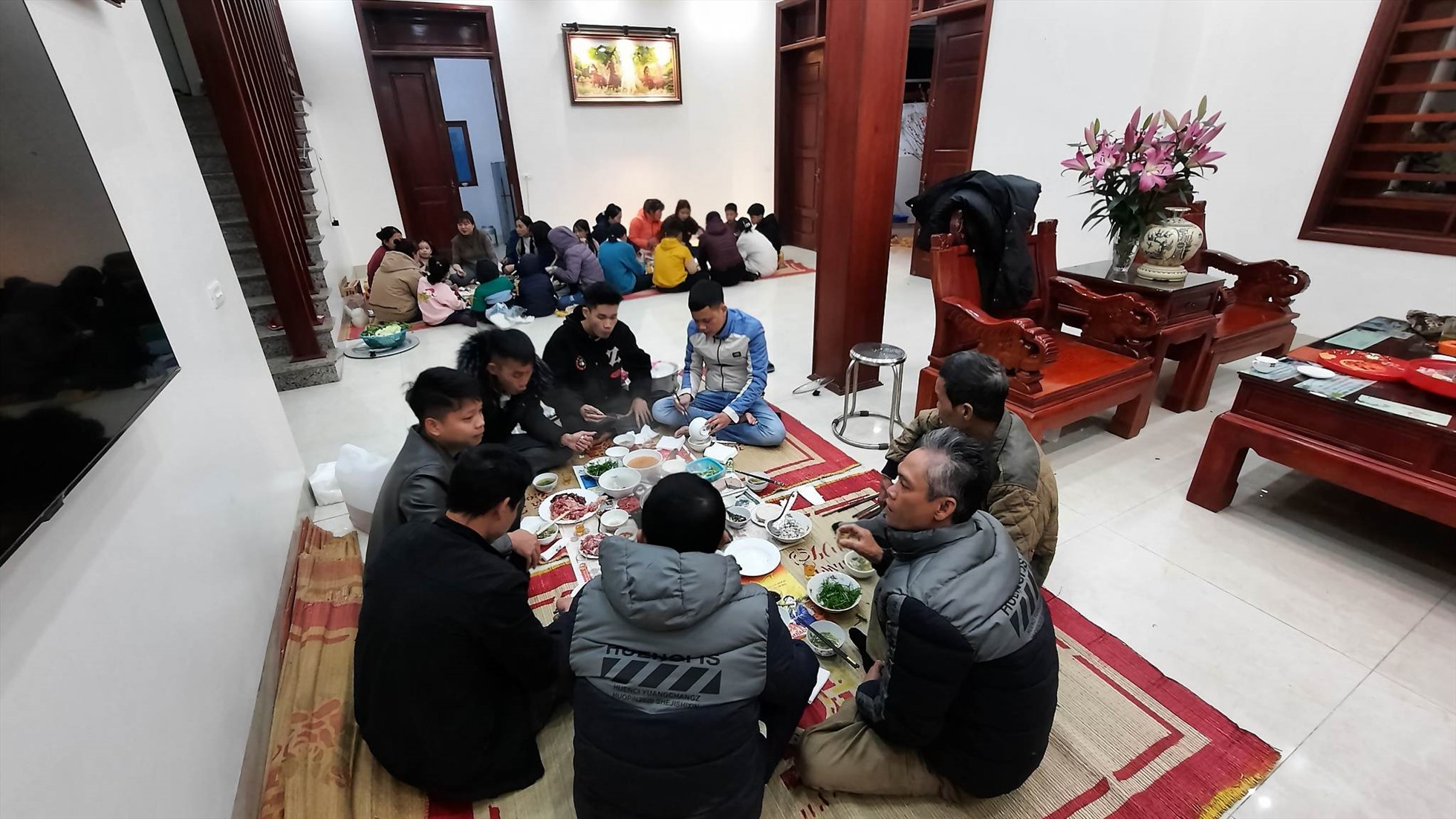 ngay 24 th8854674592